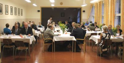 Kahvinjuonti on meneillään
