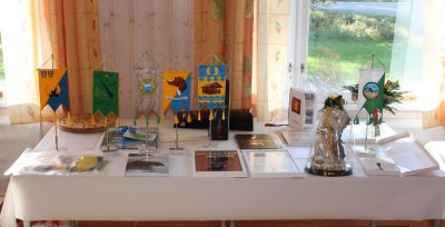 Muistamiset ovat pöydällä
